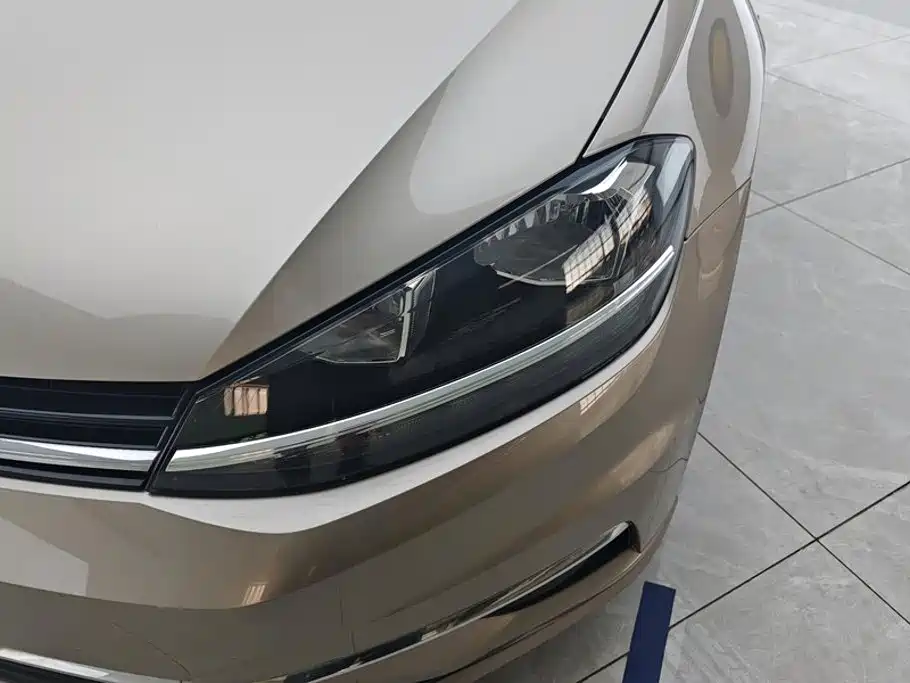 Volkswagen Golf — миниатюра 5