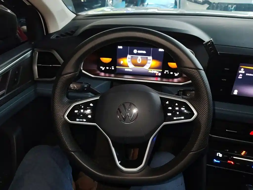 Volkswagen Tharu — миниатюра 11