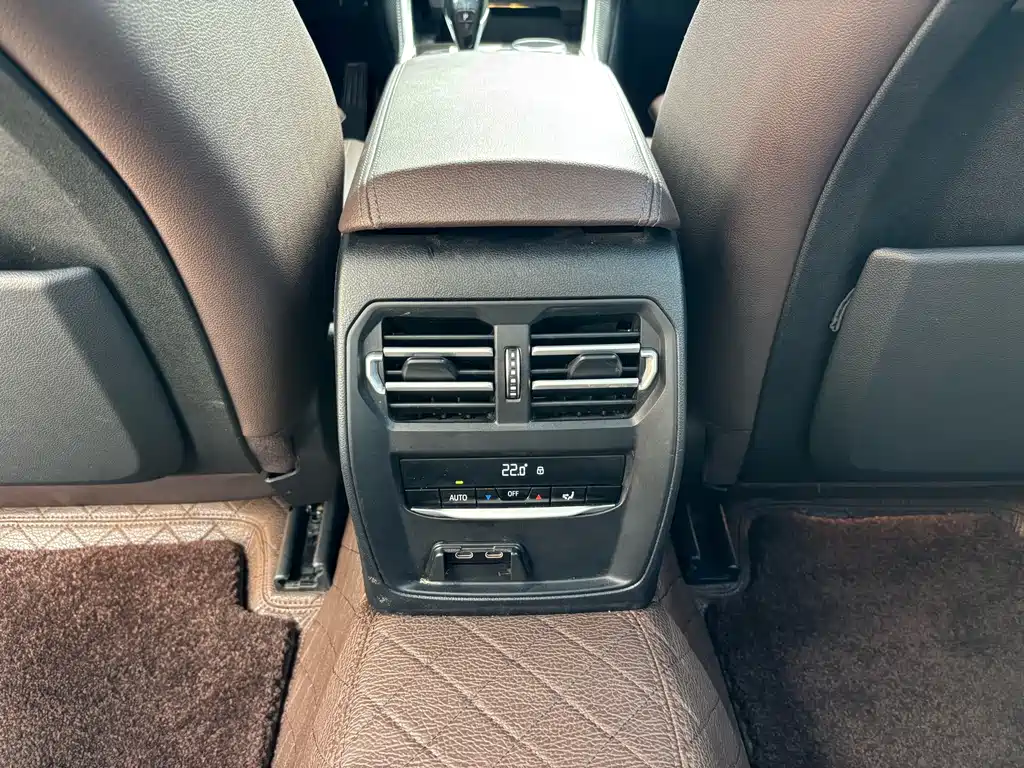 BMW 3 Series — миниатюра 18