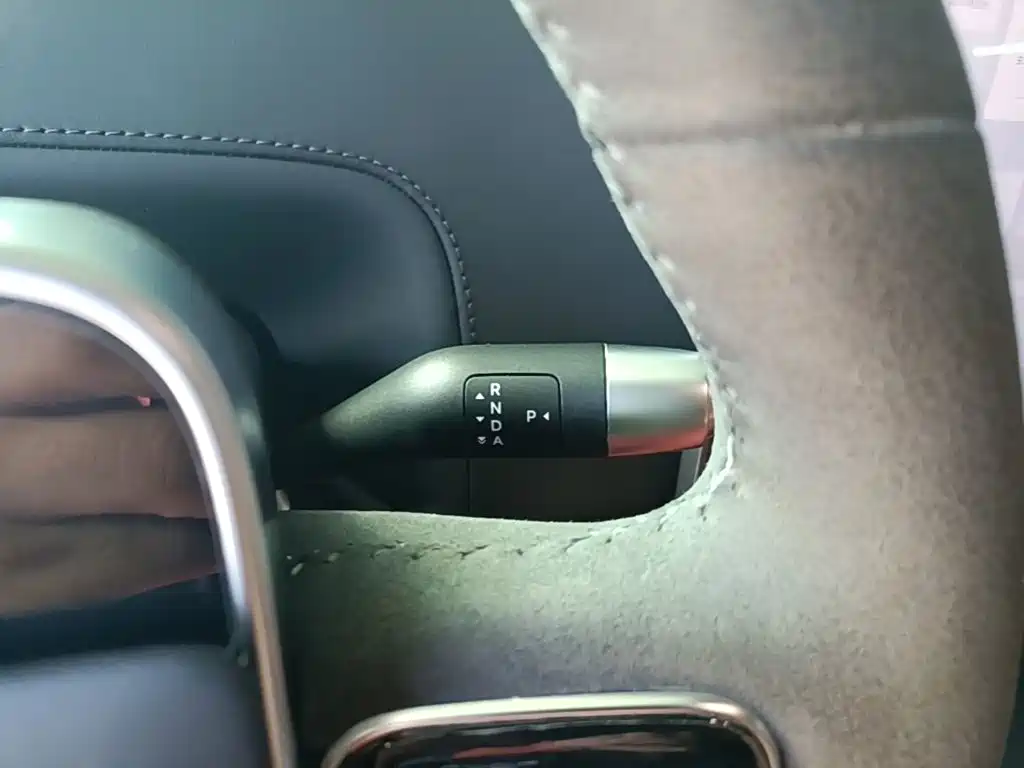 Li Auto Li L7 — миниатюра 14