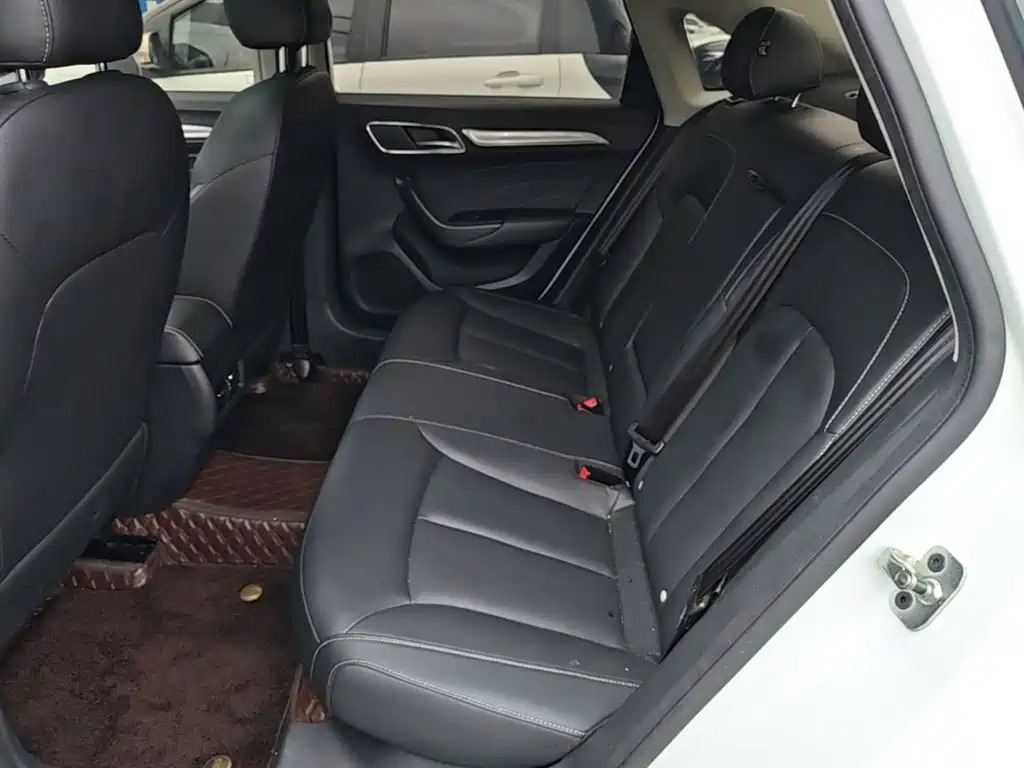 Roewe i6 Classic — миниатюра 17