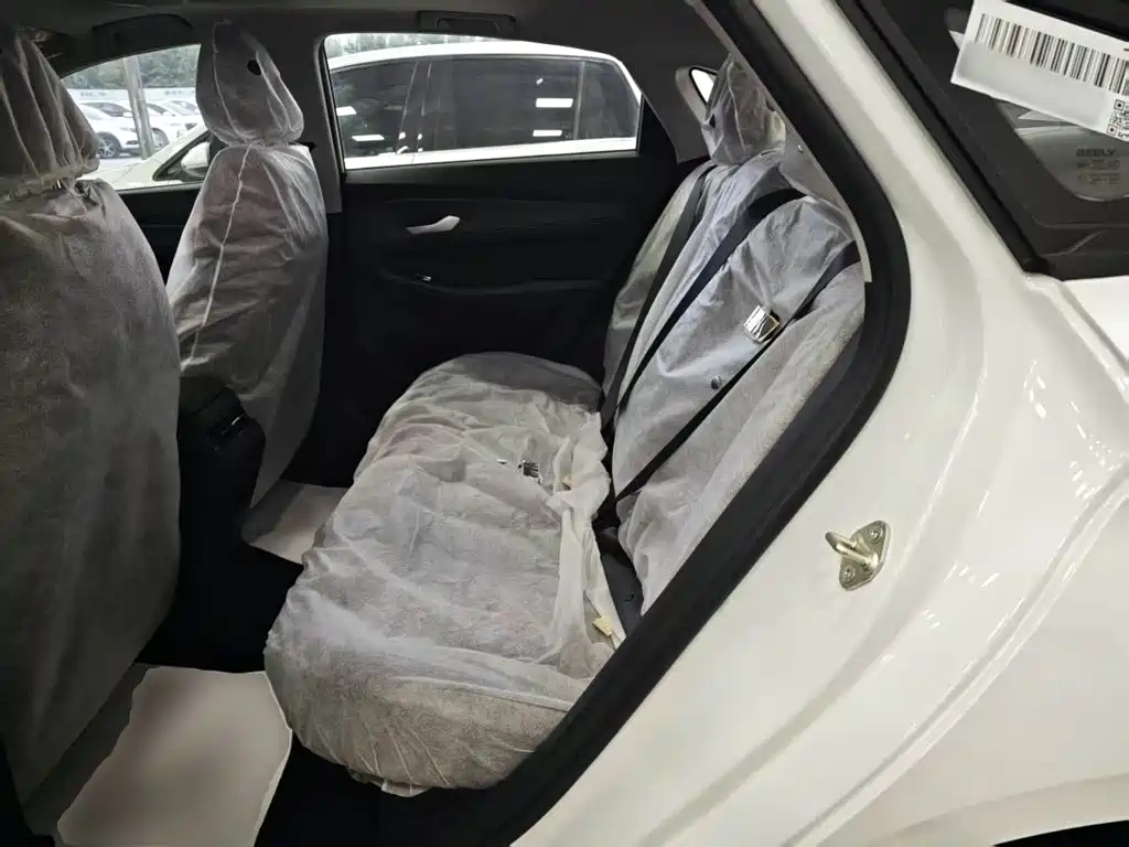 Geely Binrui — миниатюра 17