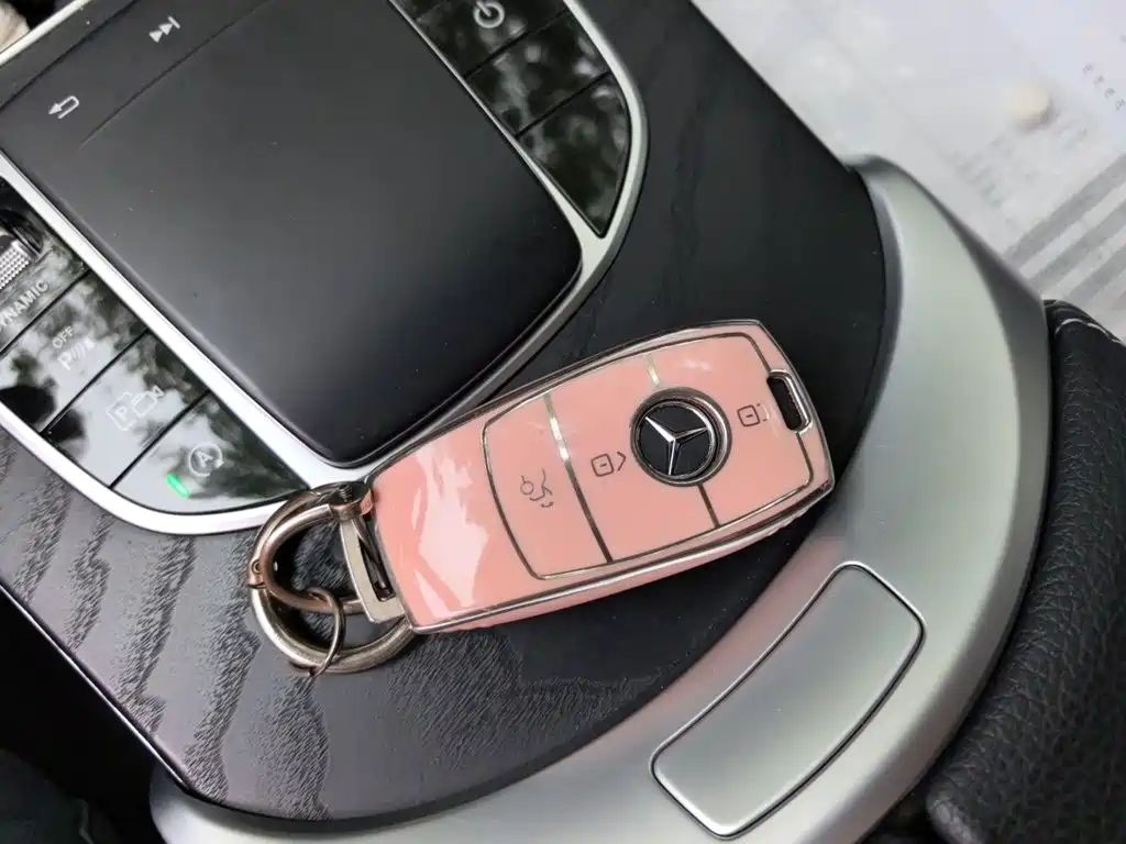 Mercedes-Benz C-Class — миниатюра 9