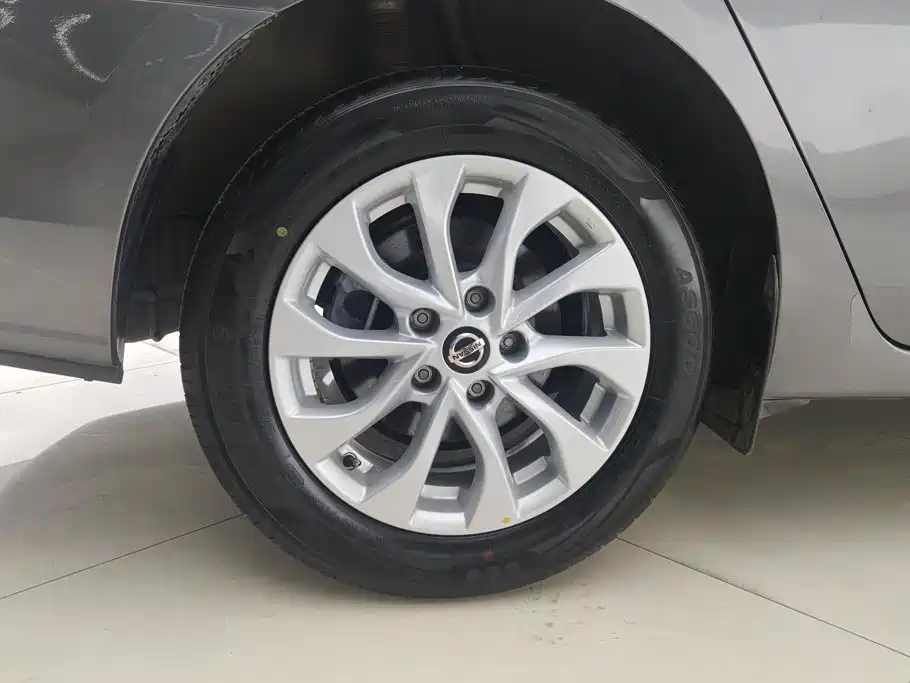 Nissan Sylphy — миниатюра 6