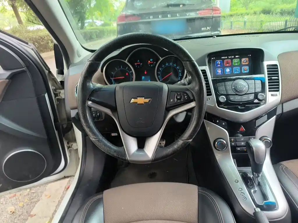 Chevrolet Cruze — миниатюра 7