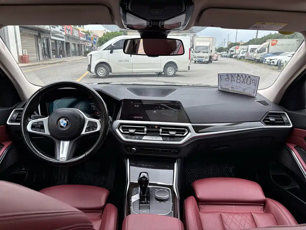 BMW 3 Series — миниатюра 13