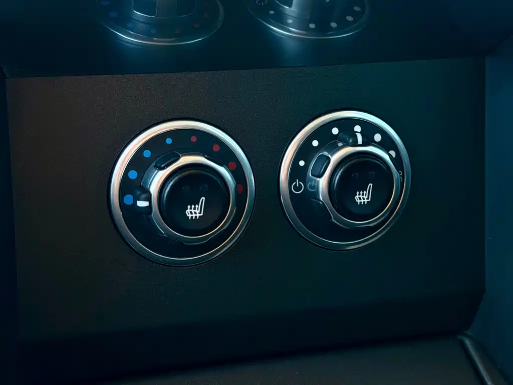 Land Rover Range Rover — миниатюра 15
