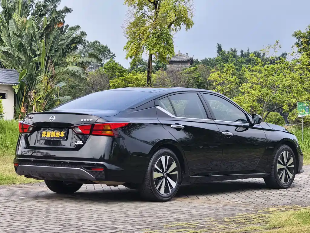 Nissan Teana — миниатюра 13