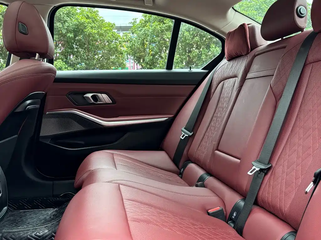 BMW 3 Series — миниатюра 12