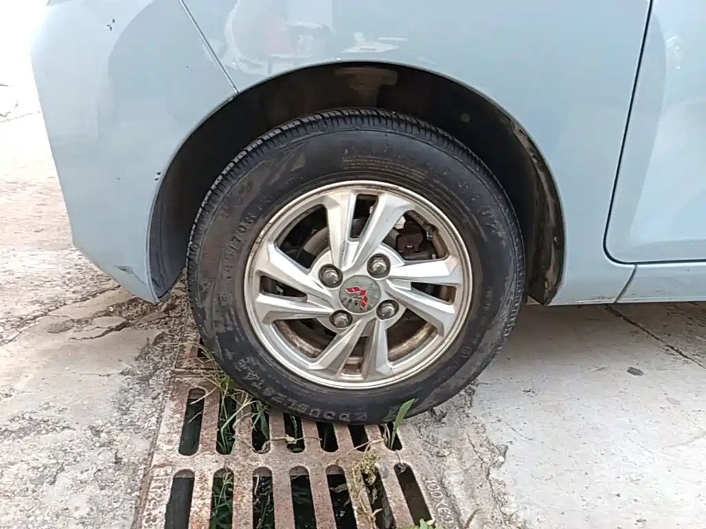 Wuling MINIEV — миниатюра 23