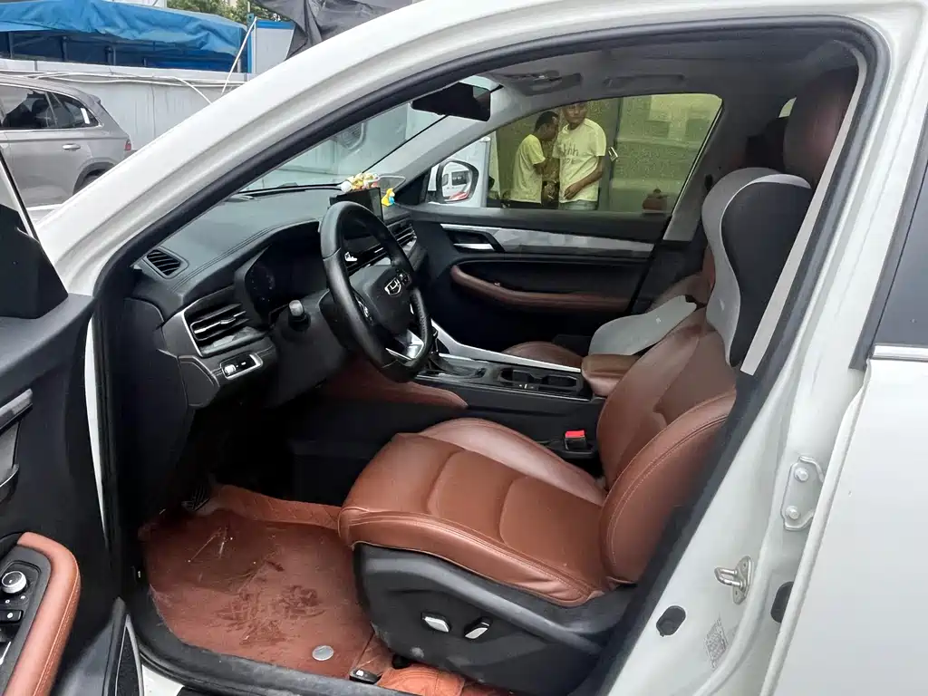 Geely Vision X6 — миниатюра 4