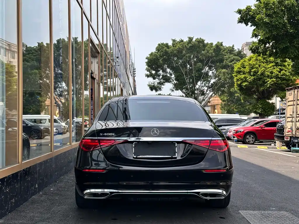 Mercedes-Benz S-Class — миниатюра 17