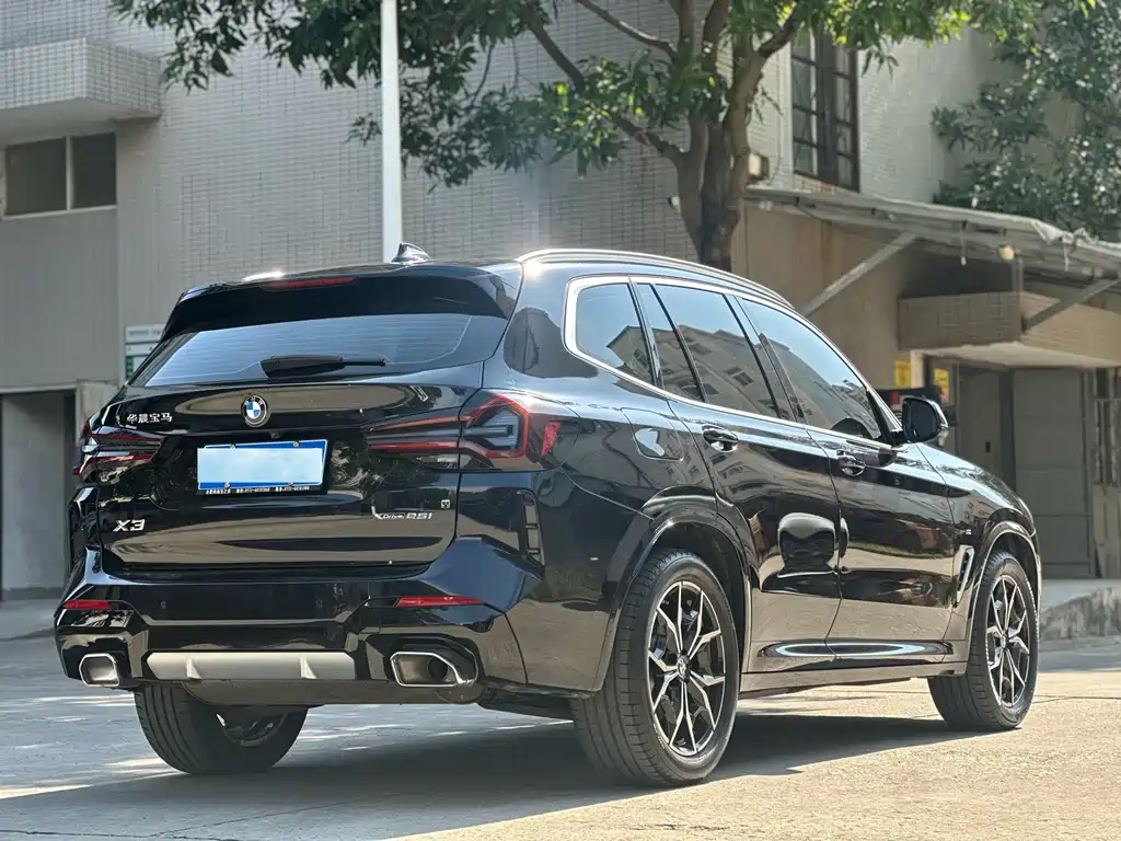 BMW X3 — миниатюра 4