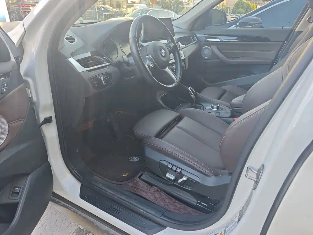 BMW X1 — миниатюра 5
