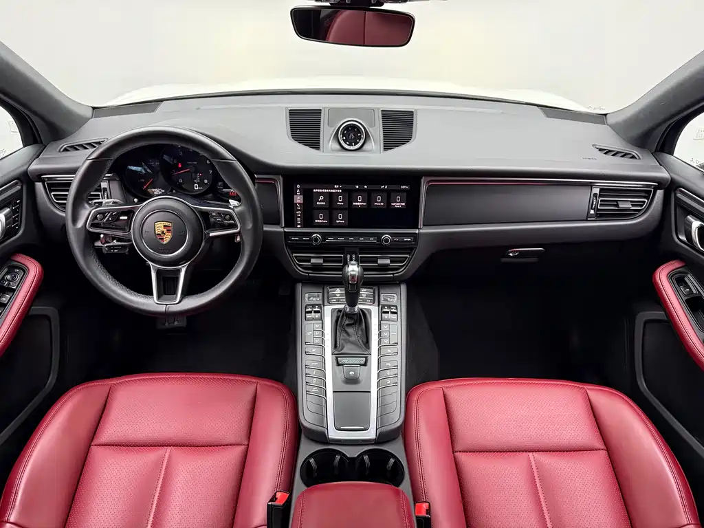 Porsche Macan — миниатюра 5
