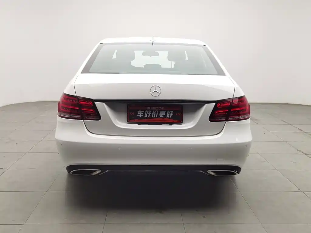 Mercedes-Benz E-Class — миниатюра 4