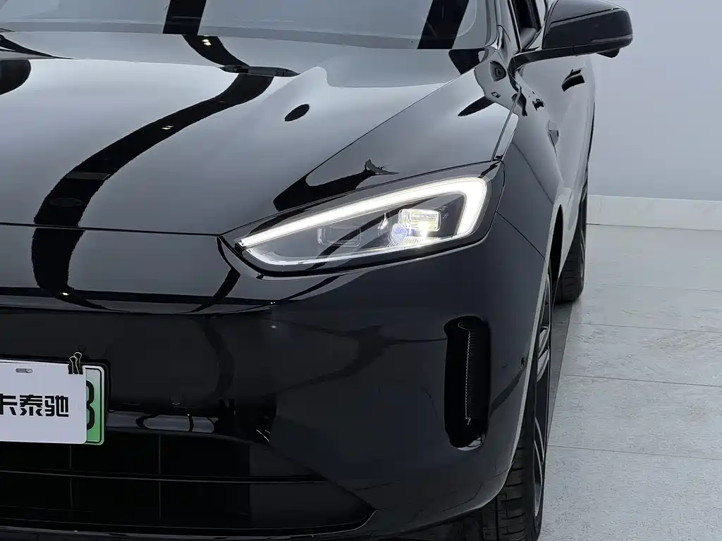 AITO ASK THE WORLD M5