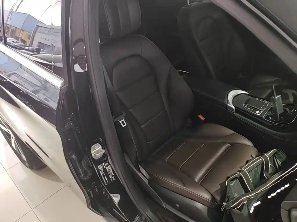 Mercedes-Benz GLC — миниатюра 25