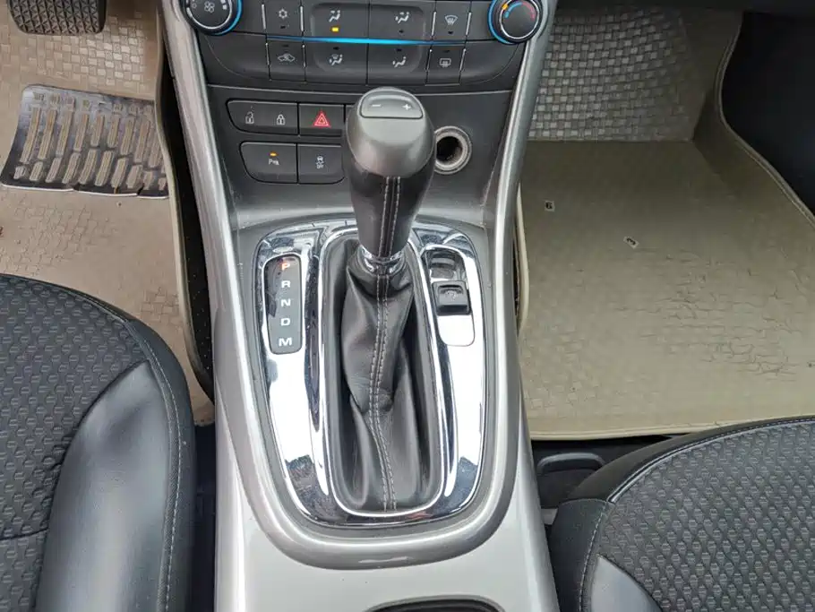 Chevrolet Malibu — миниатюра 16
