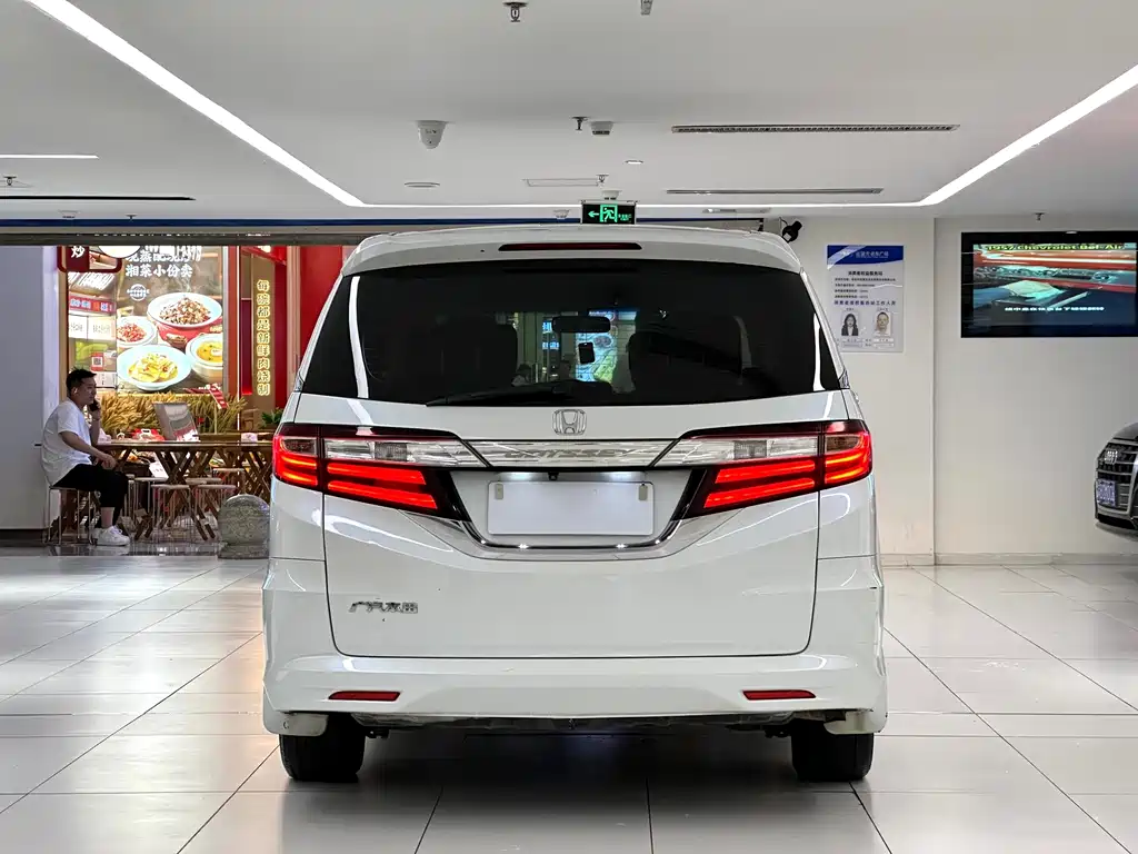 Honda Odyssey — миниатюра 6