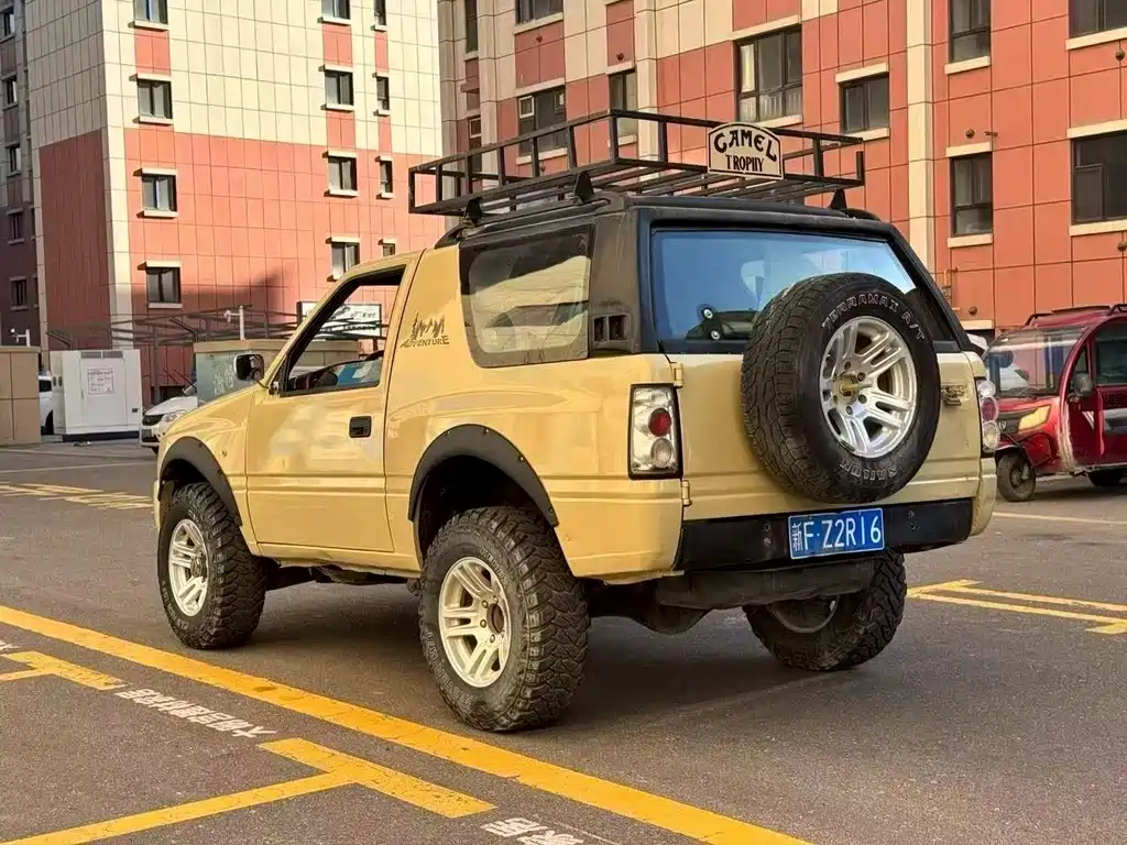 Landwind Landwind X9 — миниатюра 9