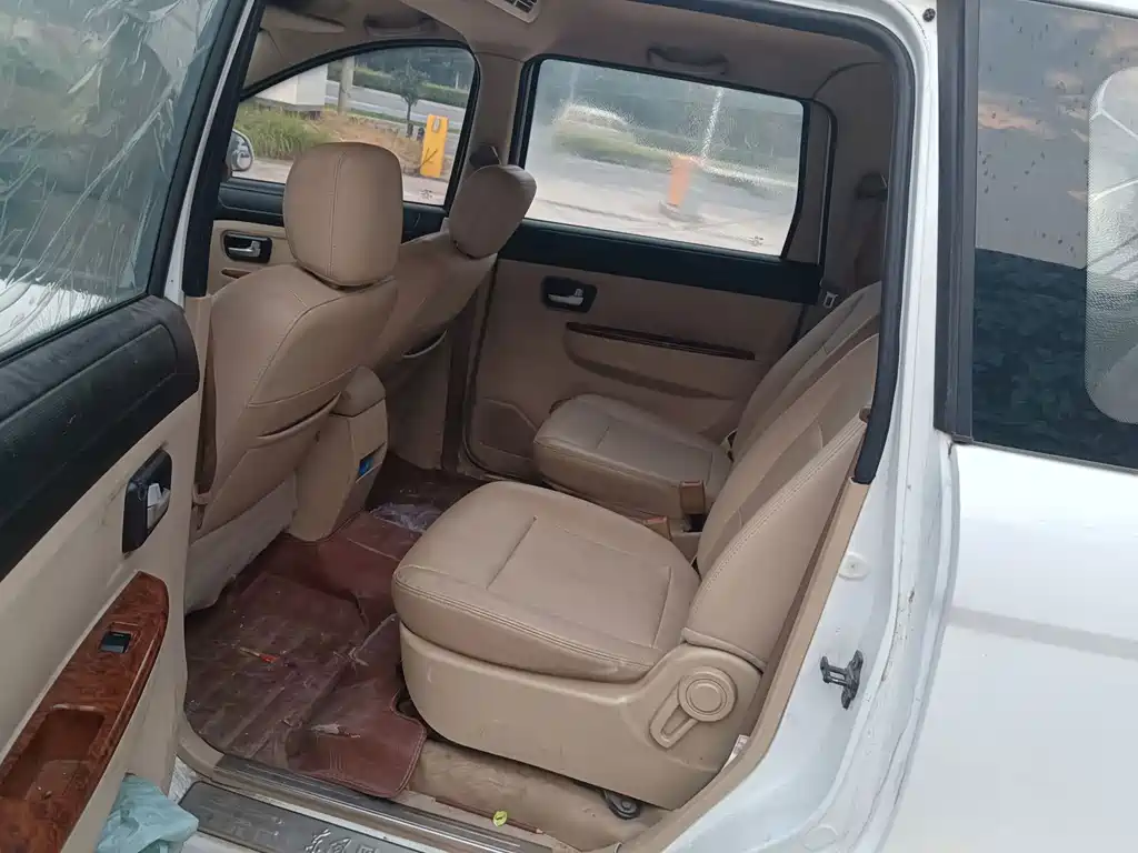 Fengguang Fengguang 330 — миниатюра 6