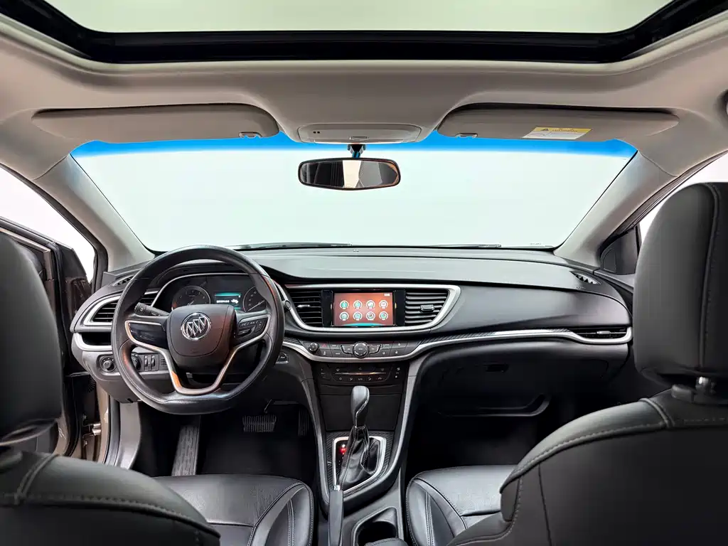 Buick Excelle — миниатюра 9