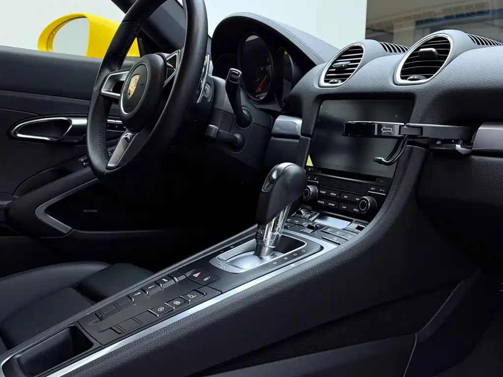Porsche 718 — миниатюра 16