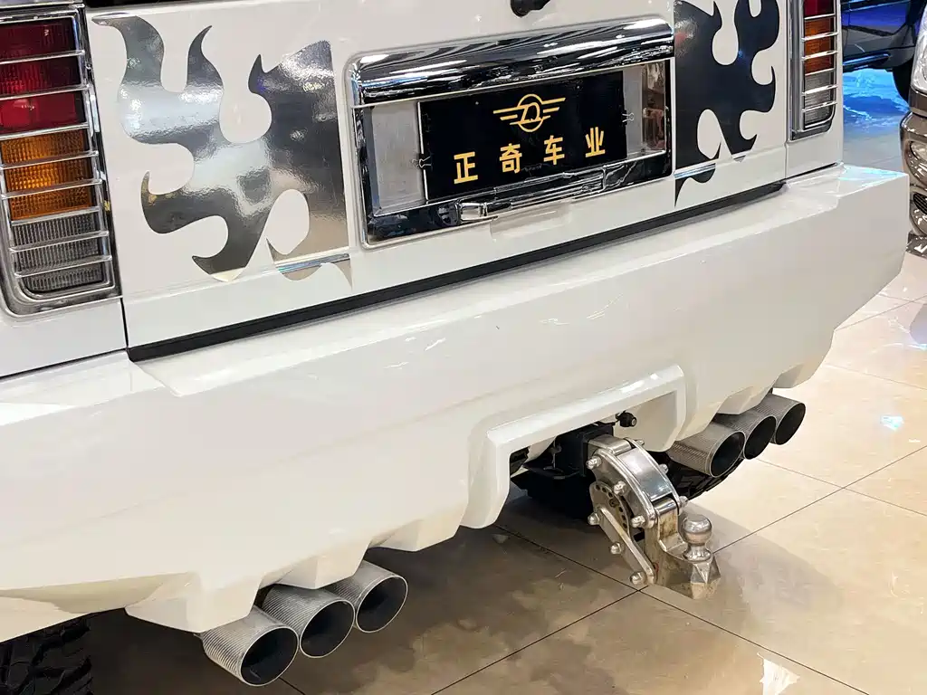 Hummer H2 — миниатюра 8