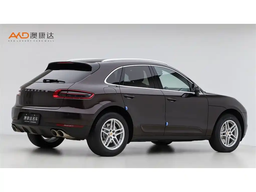 Porsche Macan — миниатюра 3