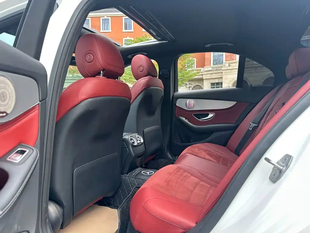 Mercedes-Benz C-Class — миниатюра 9