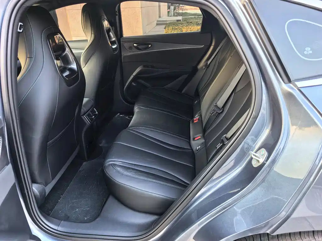 BYD SEAL 06 NEW ENERGY