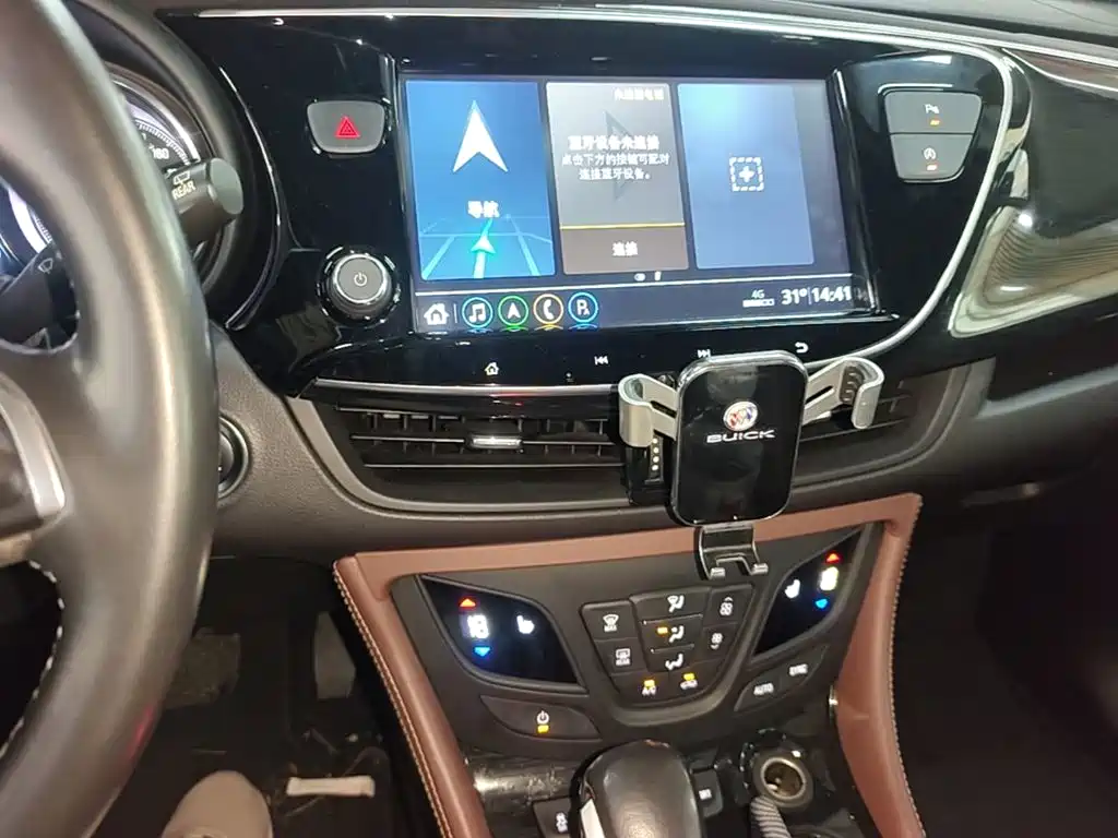 Buick Envision Plus — миниатюра 13