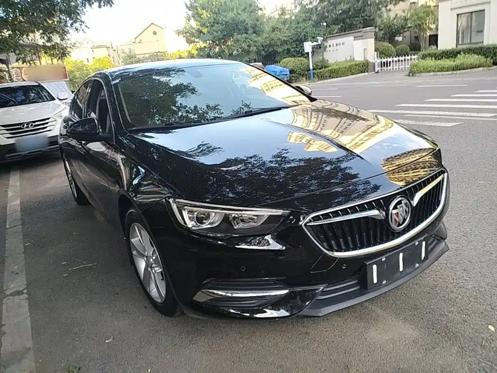 Buick Regal — миниатюра 4