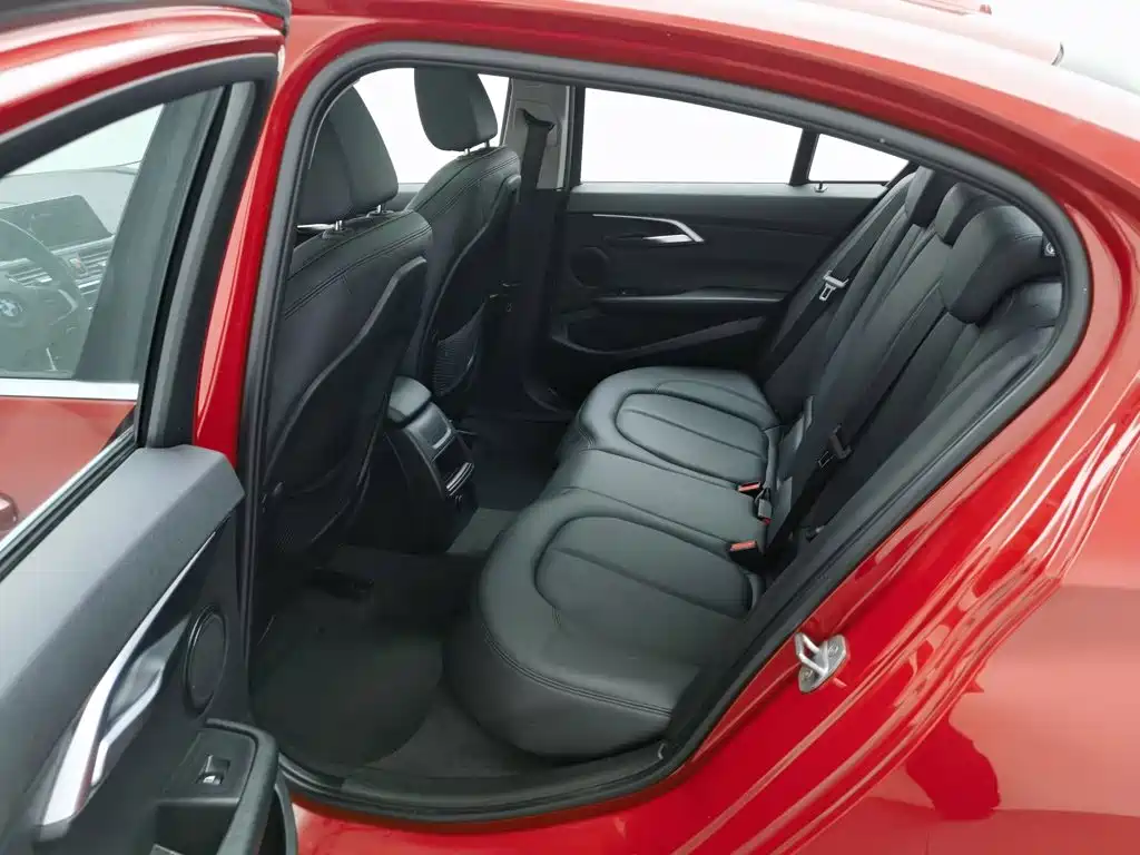 BMW 1 Series — миниатюра 15