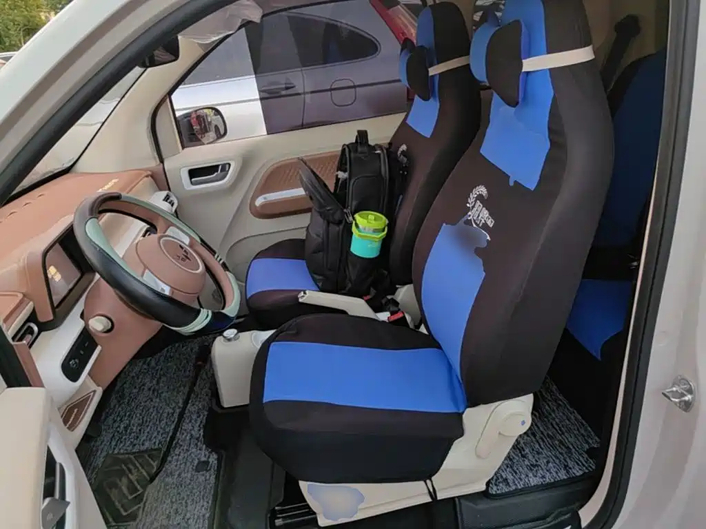 Wuling MINIEV — миниатюра 15