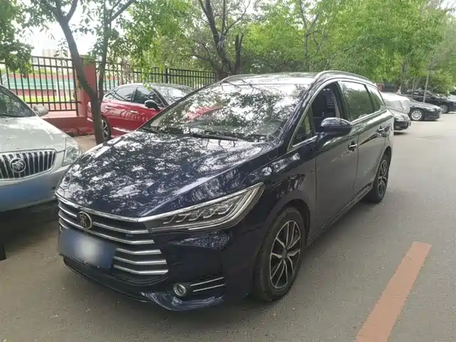 2018 BYD Song Max