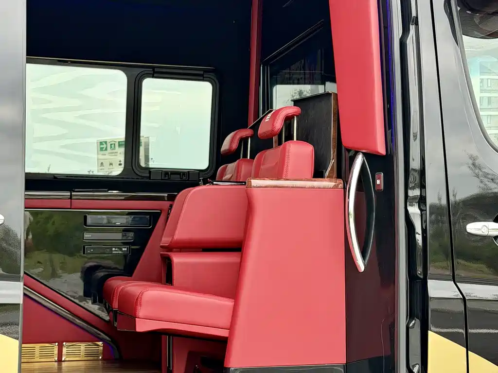 Mercedes-Benz Sprinter — миниатюра 18