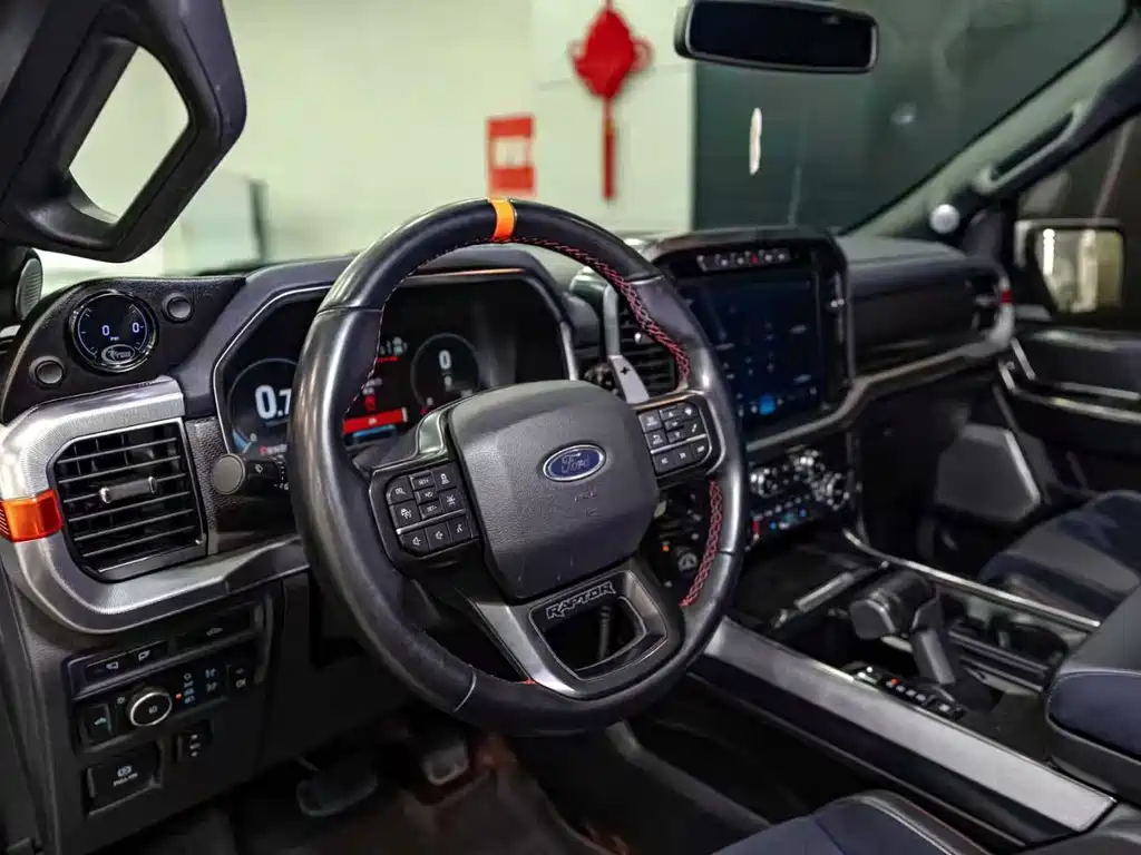 Ford F-150 Raptor — миниатюра 7