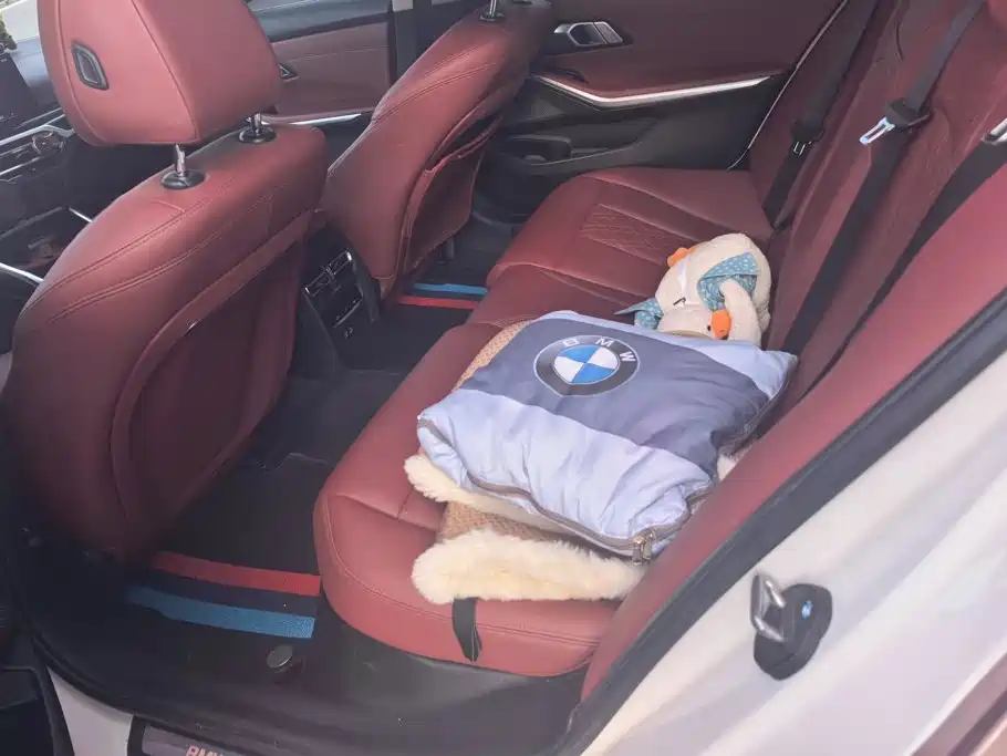 BMW i3 — миниатюра 11