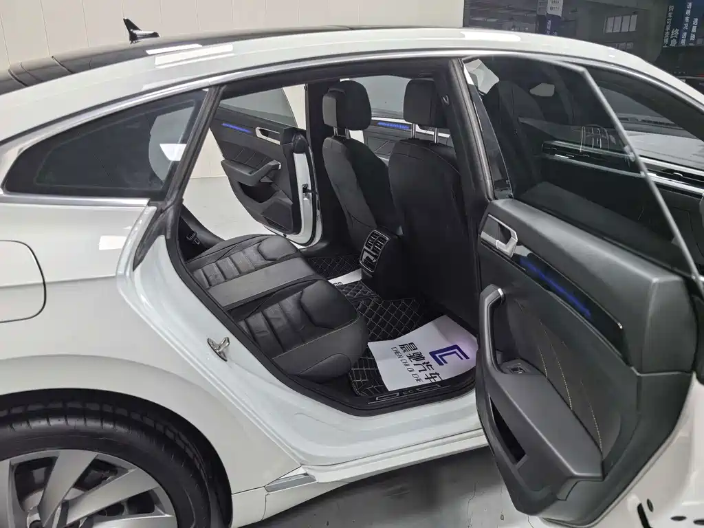 Volkswagen CC — миниатюра 14