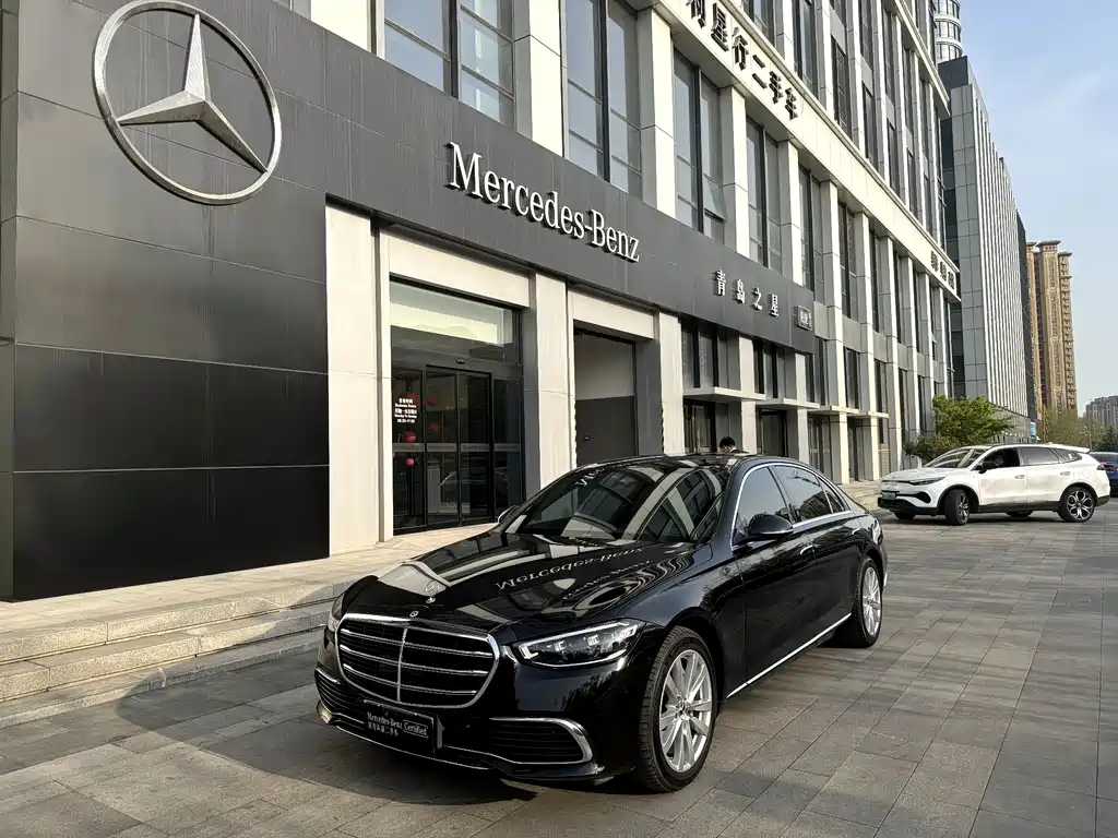 Mercedes-Benz S-Class 2022