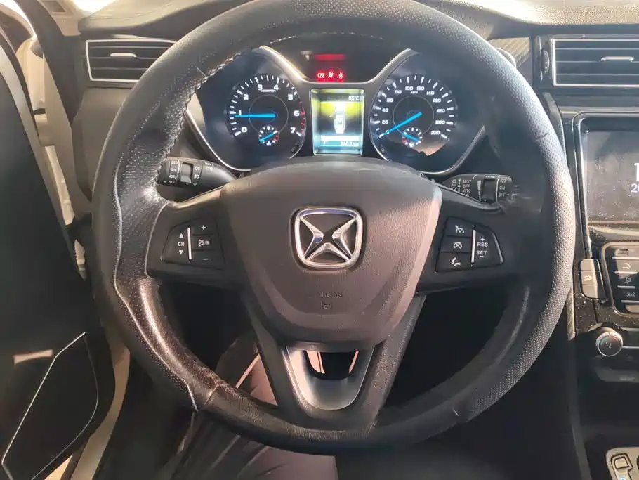 JMC Yusheng S330 — миниатюра 15