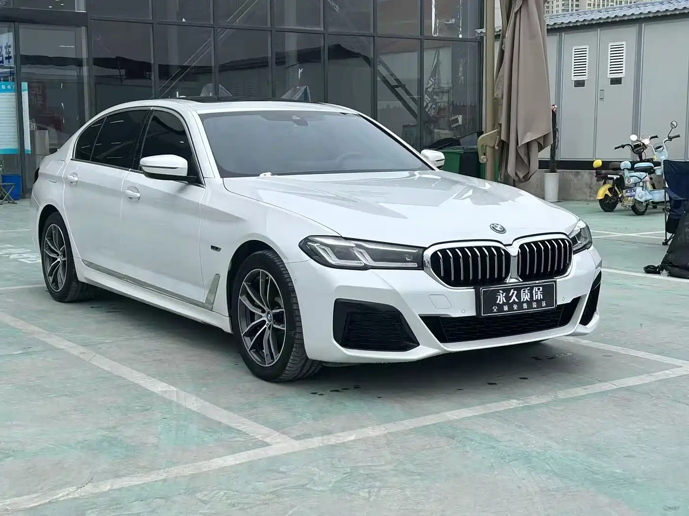 BMW 5 series 2021 Белый из Китая