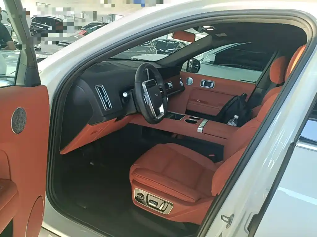 Li Auto Li L7 — миниатюра 16