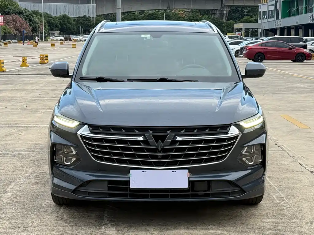 Wuling Victory 2020 1.5T CVT Flagship