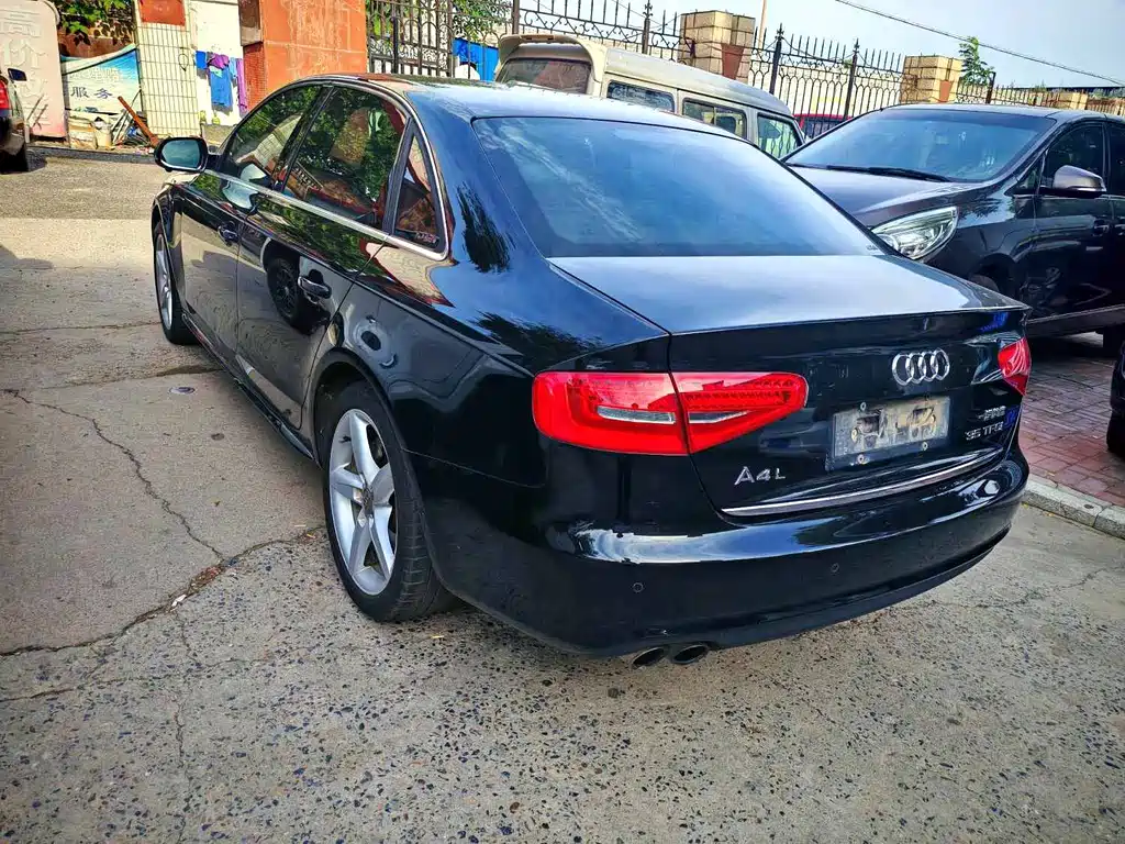 Audi A4L — миниатюра 6