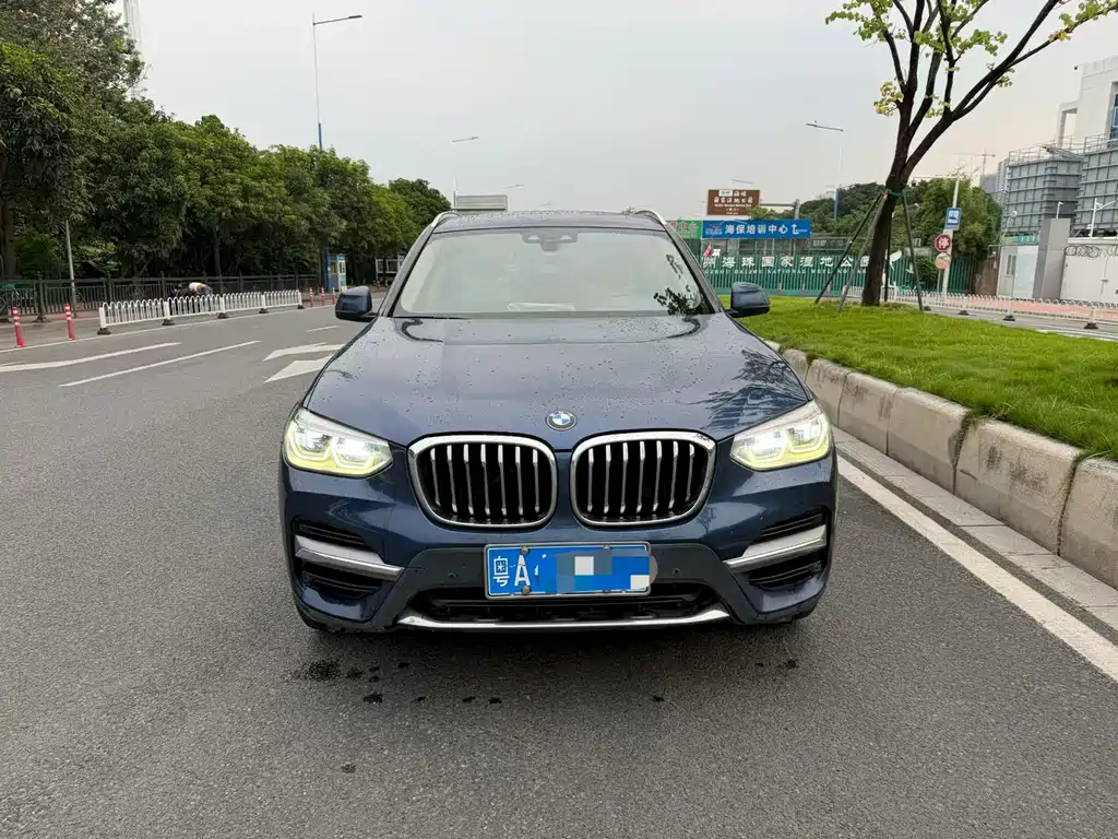 BMW X3 — миниатюра 2