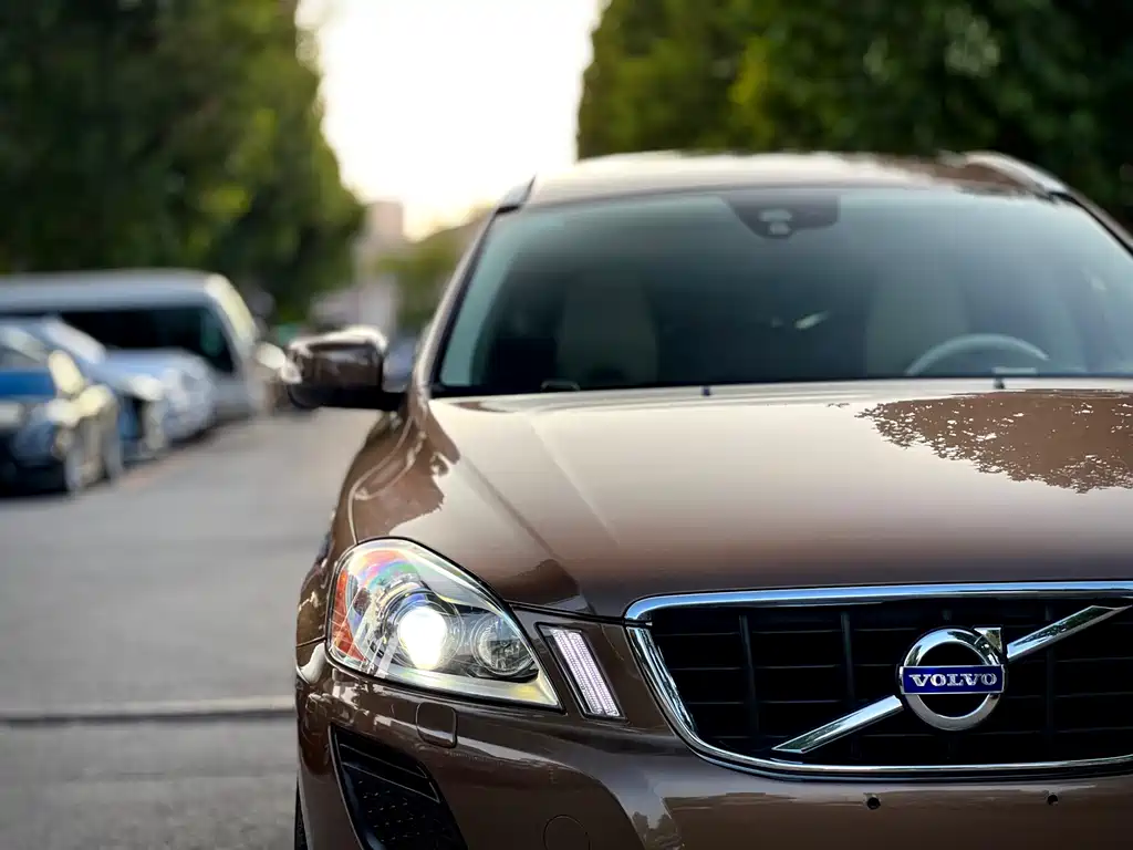 Volvo XC60 (Import) — миниатюра 33