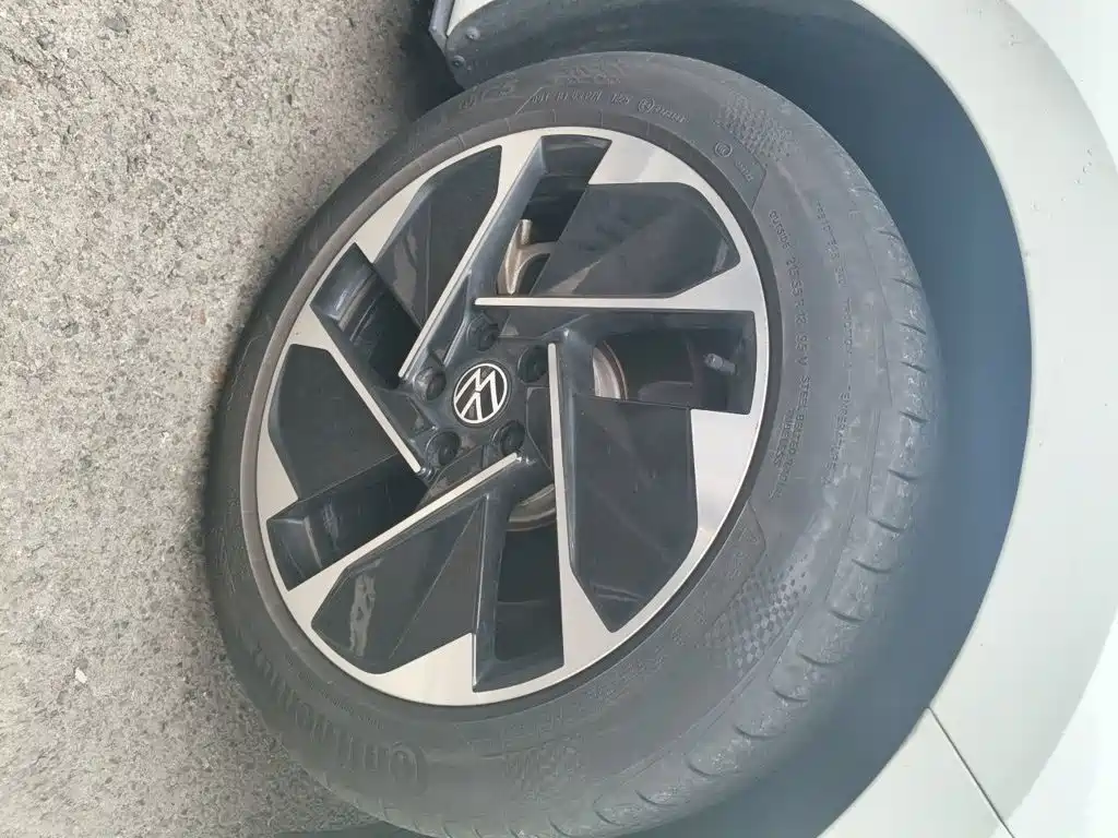 Volkswagen ID.3 — миниатюра 8